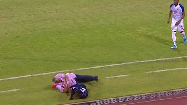 Américo Rubén Gallego terminó en el piso en su victorioso estreno como DT de Panamá