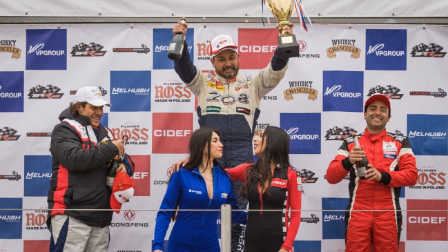 Patricio Naranjo ganó la séptima fecha de la TP Race y encendió el campeonato