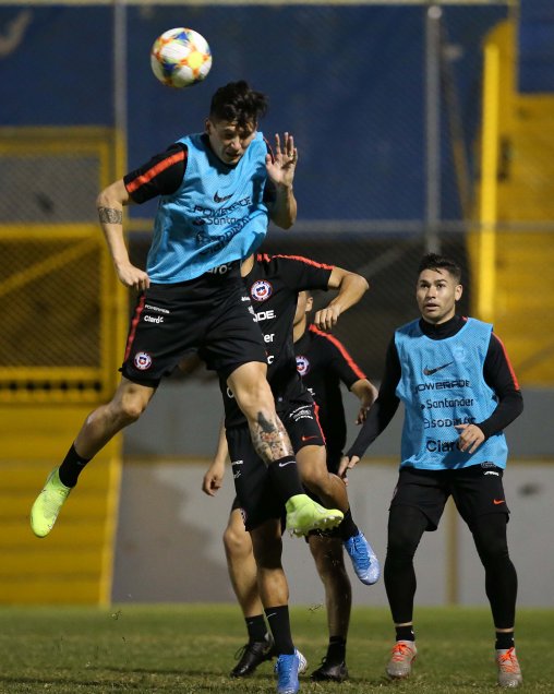 Otra mirada a la exigente práctica dominical de la Roja en San Pedro Sula