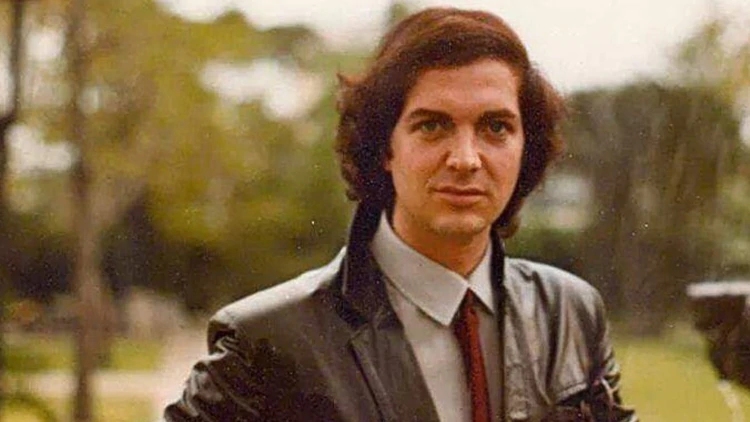 El homenaje de Barticciotto al fallecido Camilo Sesto