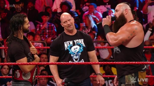 Stone Cold irrumpió en RAW y aplicó su “paralizadora” a AJ Styles