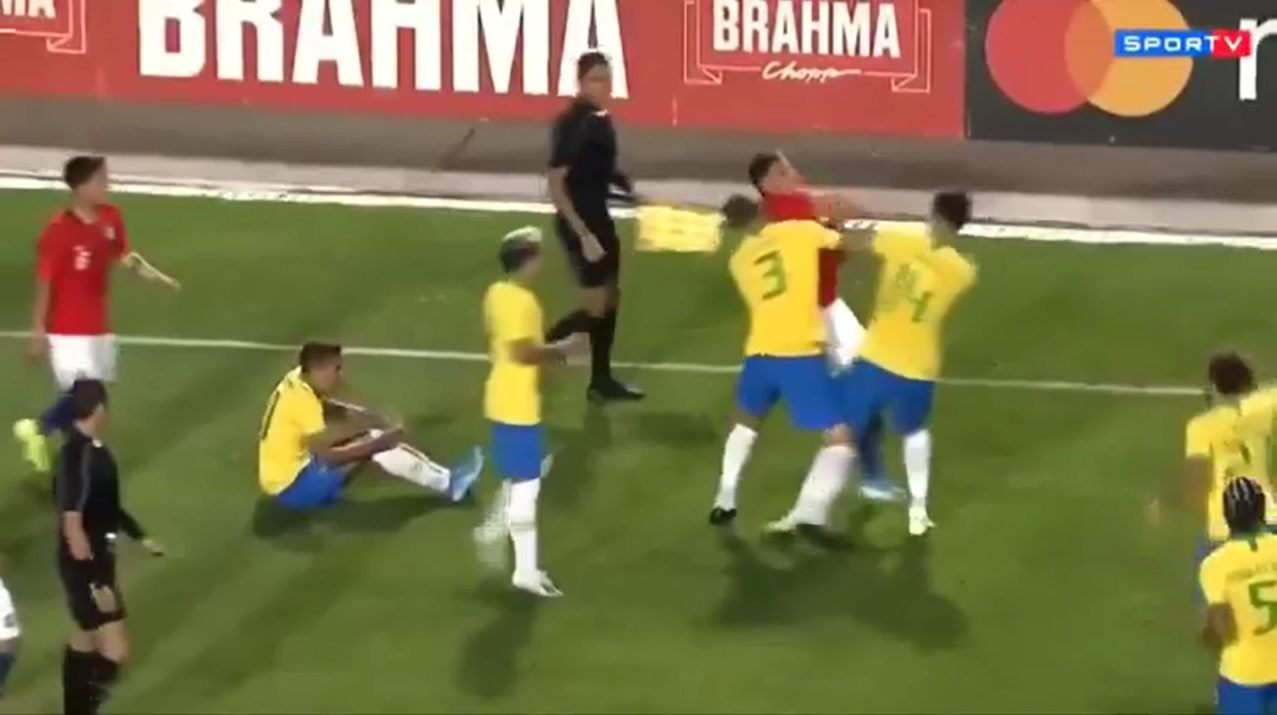 La fuerte pelea en el amistoso sub 23 entre Chile y Brasil que terminó con dos expulsados
