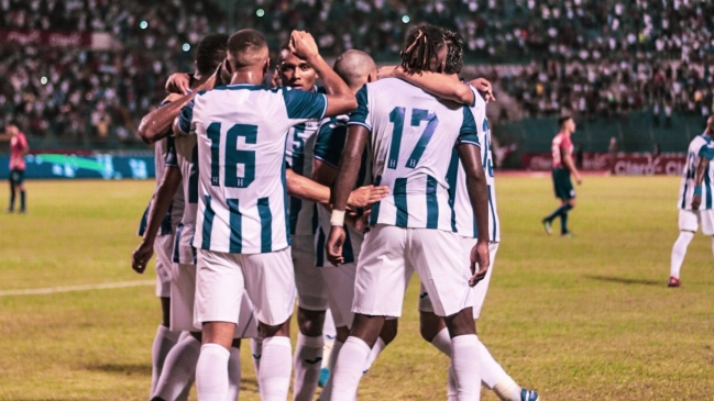 Delantero hondureño: “Me quedé pensando ‘le metí un gol a Claudio Bravo'”