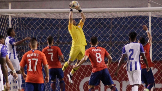 Claudio Bravo: Destacamos el trato de la gente con nosotros en Honduras