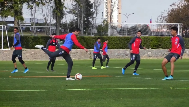 “La magia después de la tormenta”: La clase de Valdivia en la práctica de Colo Colo