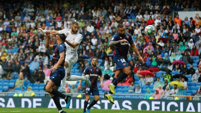 Real Madrid pasó susto en complejo triunfo sobre Levante en la liga española