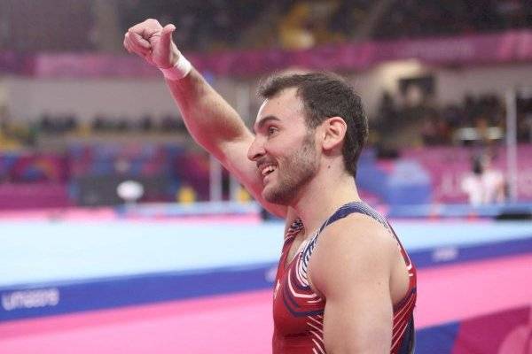 Tomás González clasificó a la final de suelo en la Copa del Mundo de París