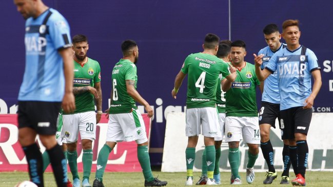 Audax Italiano tomó el subliderato del torneo al vencer de forma holgada a Deportes Iquique