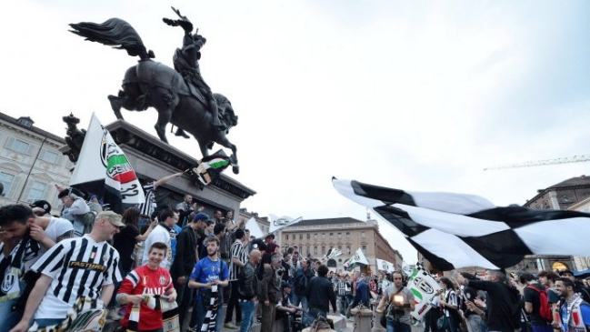 Hinchas radicales de Juventus fueron arrestados por chantaje, amenazas y reventa de entradas