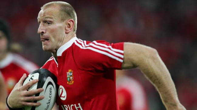 Ex capitán de la selección de rugby de Gales contó que tiene VIH