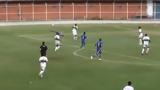 La impresionante anotación de chilena que deslumbró en el fútbol brasileño