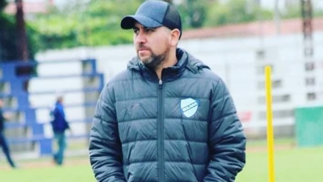 El chileno Sebastián Núñez asumirá como director técnico en Always Ready de Bolivia
