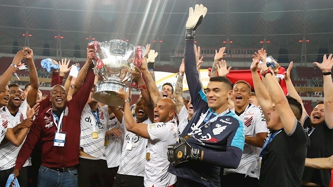 Athletico Paranaense superó a Inter de Porto Alegre y conquistó su primera Copa de Brasil