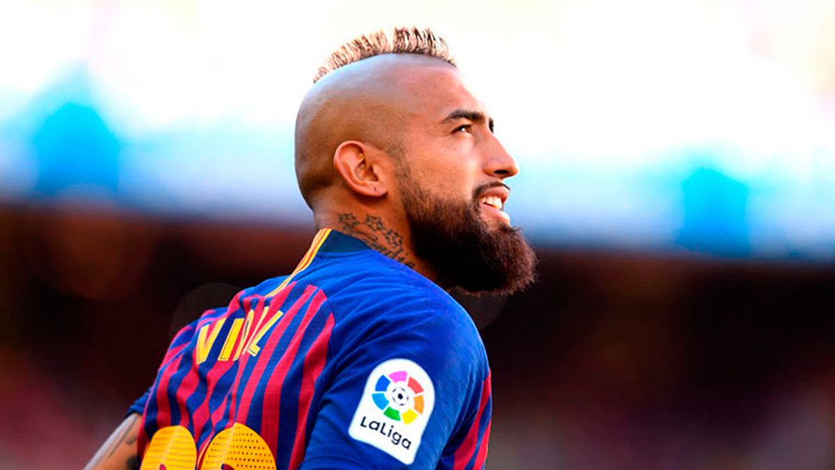 FC Barcelona de Arturo Vidal busca disipar dudas ante Villarreal en Camp Nou