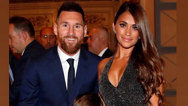 Ex futbolista italiano se hizo viral por grabar el trasero de la esposa de Messi