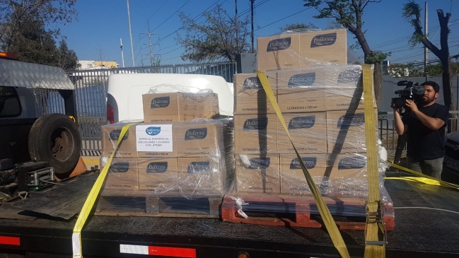 Universidad de Chile recibió un cargamento de shampoo en el CDA