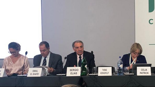 Presidente de la Federación de Tenis de Chile recibió distinción de la ITF