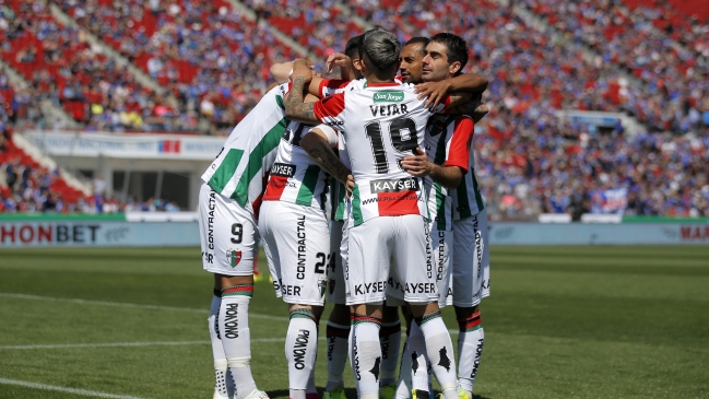 Cristóbal Jorquera se animó de distancia y le dio la victoria a Palestino sobre U. de Chile
