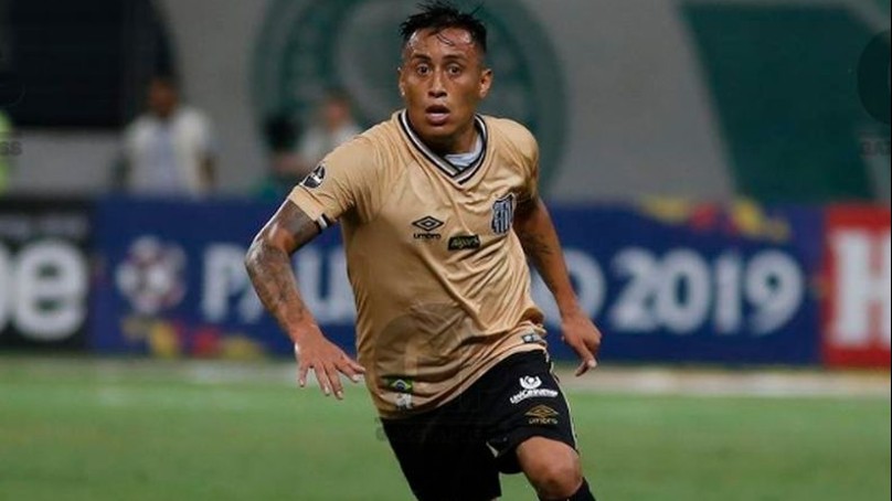 Christian Cueva protagonizó incidente en discoteca y fue suspendido por Santos de Sampaoli