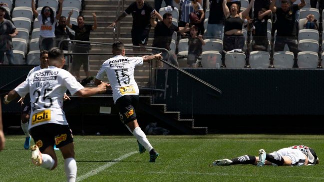 Corinthians de Angelo Araos superó a Vasco y tomó impulso en el Brasileirao