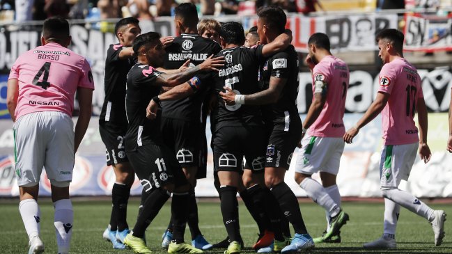 ¡Otra vez sublíder! Colo Colo se desahogó con un contundente triunfo sobre Audax Italiano