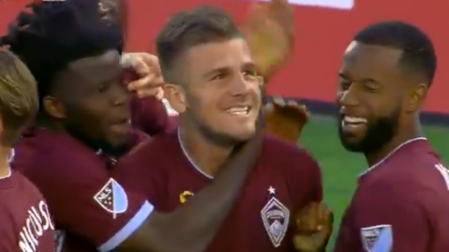 Diego Rubio marcó un golazo de tiro libre para Colorado Rapids