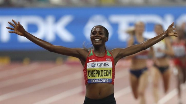 Beatrice Chepkoech se tomó el desquite de la final de Londres en los 3.000 con obstáculos