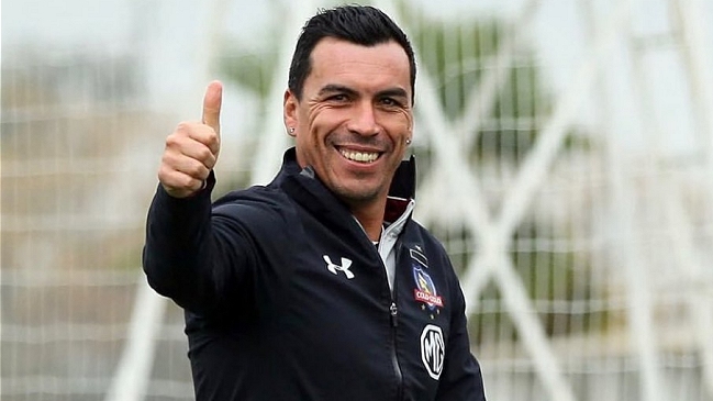 Paredes empezó la semana de Superclásico con optimismo y envió saludo a los colocolinos