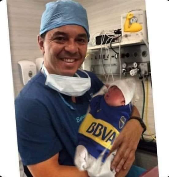 El VAR y la “paternidad” de River sobre Boca desataron ola de memes tras el Superclásico