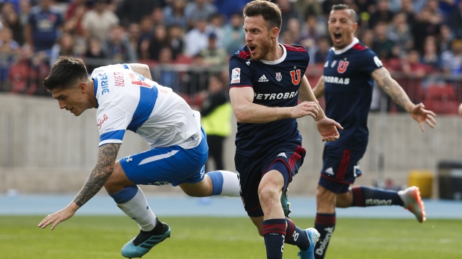 Angelo Henríquez presentó molestias y es duda para el Superclásico