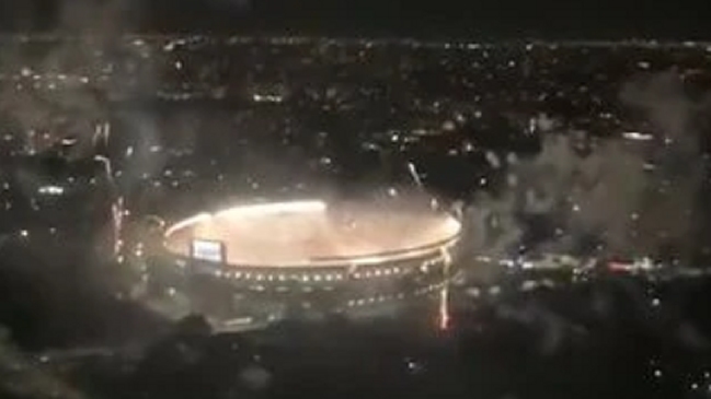 El impresionante registro desde un avión del recibimiento a River Plate en el Superclásico