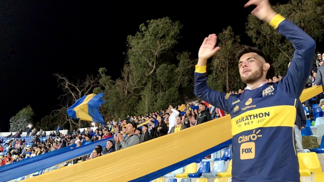 Periodista español vibró con Everton y llenó de elogios al Sausalito tras visitar Viña del Mar