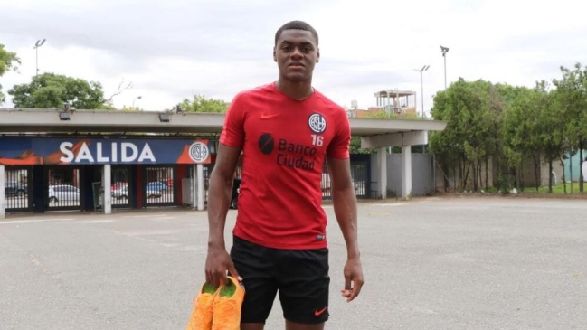 Delantero colombiano Almanaque Efmamjjasond González anotó su primer gol en San Lorenzo