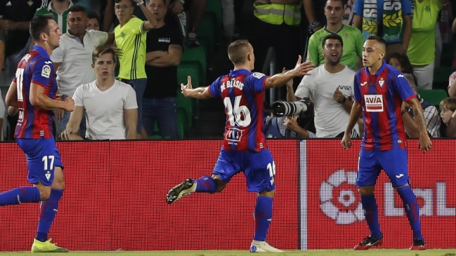Fabián Orellana continuó su racha goleadora en empate de Eibar ante Betis