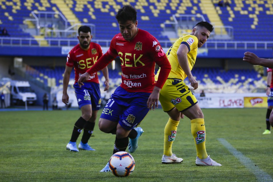 Universidad de Concepción sigue en el fondo tras repartir puntos con Unión Española