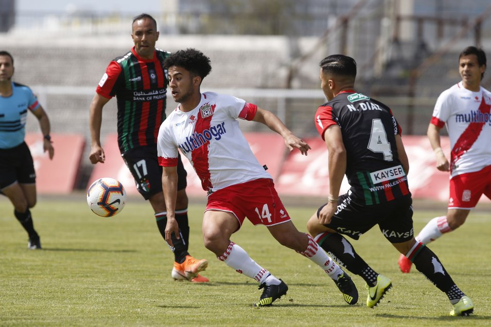 Palestino superó con un contundente marcador a Curicó Unido en La Cisterna