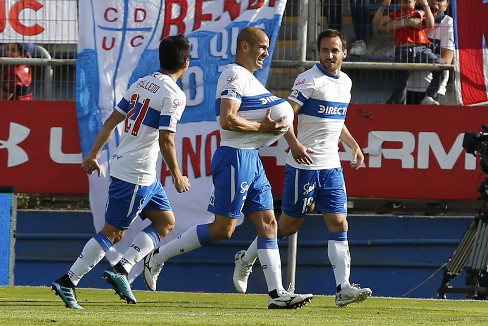 Imparable: Universidad Católica goleó a Cobresal en casa y sigue sólida en la punta