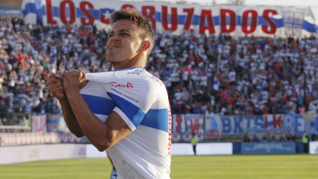 Diego Buonanotte convirtió para Universidad Católica a segundos de entrar a la cancha