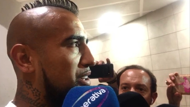 Arturo Vidal sobre Claudio Bravo: Hay que conversar, pero eso queda dentro del camarín