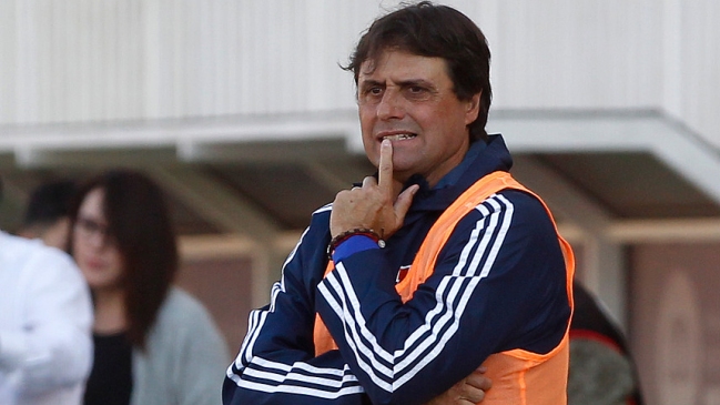 Guillermo Hoyos es el principal candidato para asumir en equipo argentino que pelea el descenso