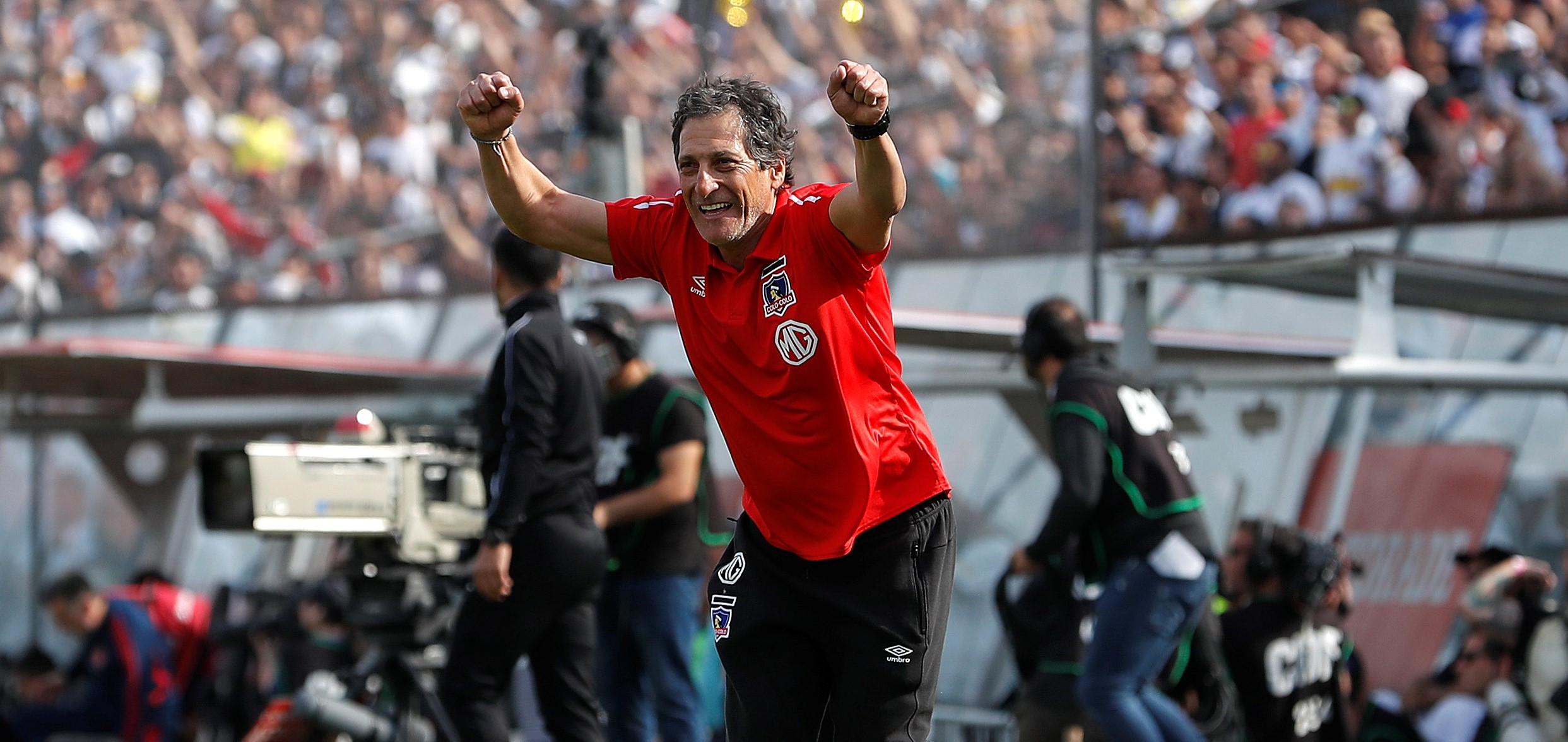 Mario Salas fue citado al Tribunal de Disciplina por polémico gesto contra hinchas de Colo Colo