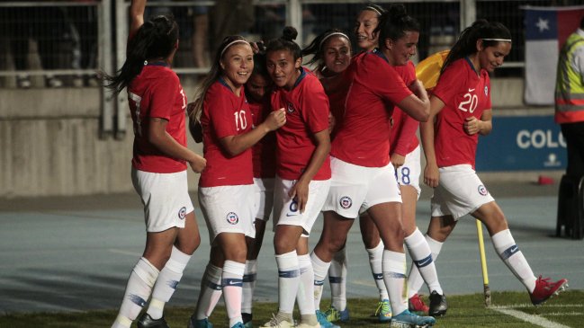 La Roja femenina reaccionó ante Uruguay y logró notable remontada