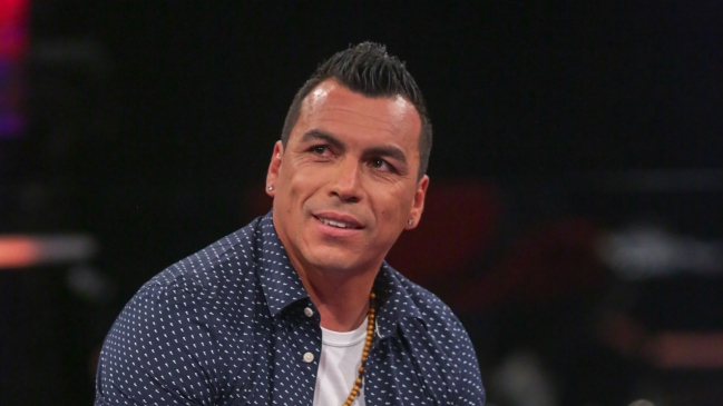 Esteban Paredes: Mi papá intentó suicidarse cuando yo era muy pequeño