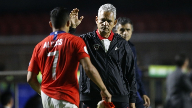 Reinaldo Rueda: Alexis Sánchez como centrodelantero es una alternativa buenísima