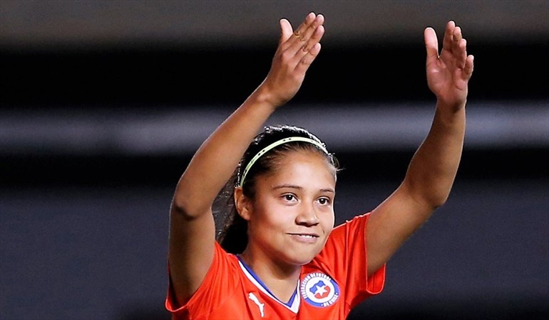 Fernanda Pinilla firmó en Convergencia Social, partido del Frente Amplio