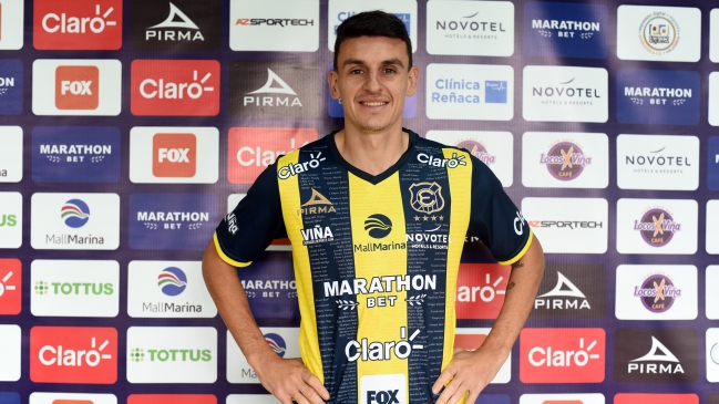 Everton presentó nueva camiseta conmemorativa y entregó dos “Abonos Forever”