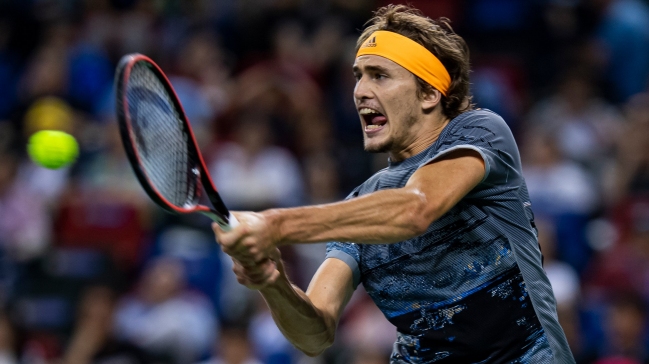 Zverev se impuso a Berrettini y jugará la final de Shanghai ante Medvedev