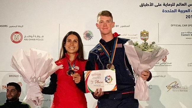 Francisca Crovetto obtuvo un meritorio bronce en el tiro skeet mixto en Al Ain
