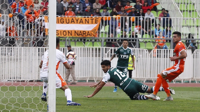Lionel Altamirano selló la goleada de Santiago Wanderers sobre Cobreloa en Valparaíso