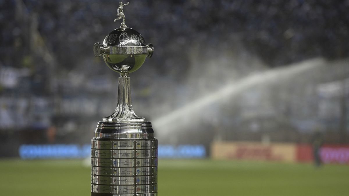 Conmebol seleccionará sedes de las finales de Libertadores y Sudamericana el 17 de octubre